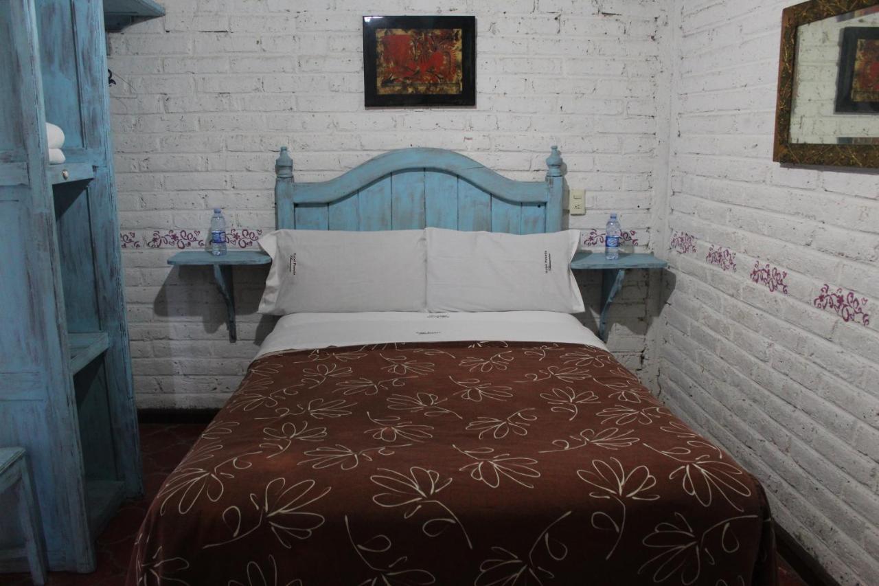 Hotel Posada Chamacuero Comonfort المظهر الخارجي الصورة